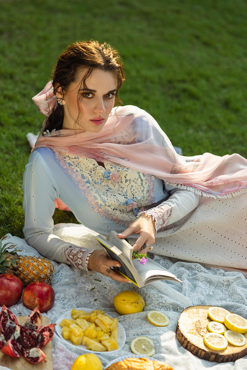 Mushq | Solace Ombre Chikankari | Purezza by Maria Faisal - Registered Vendor of : Mushq - type : Ladies Clothes - 100% original wedding dresses