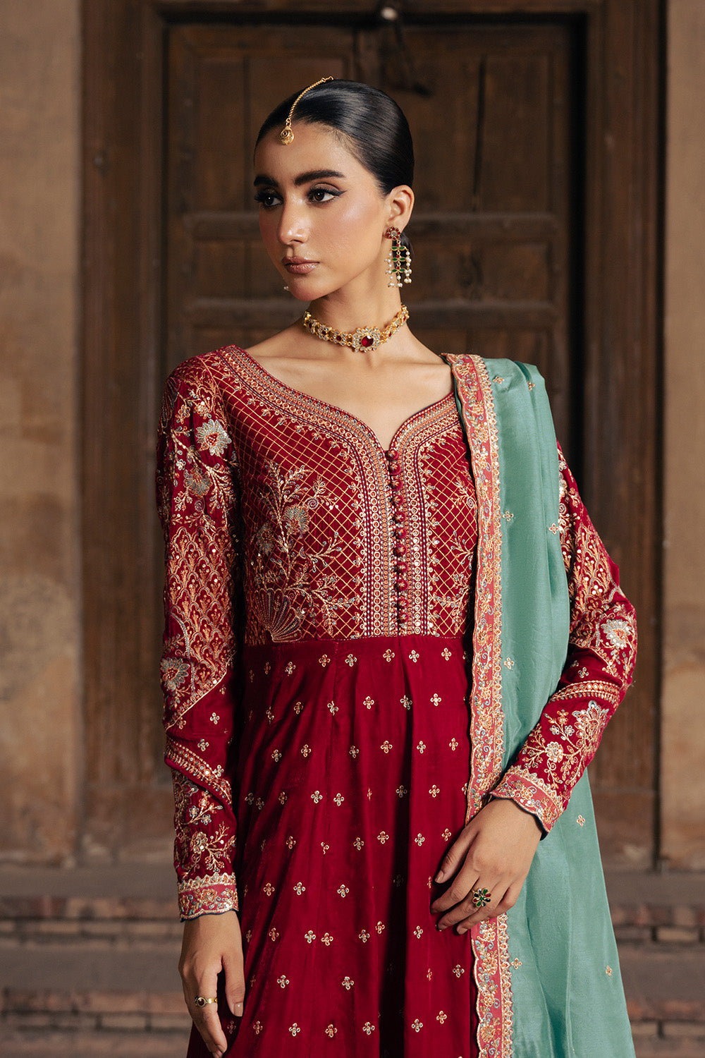 Maryum N Maria | Gulshan e Makhmal | DESIREE - MWS5889 - Formal Dress - available at Maria Faisal in UK and USA.