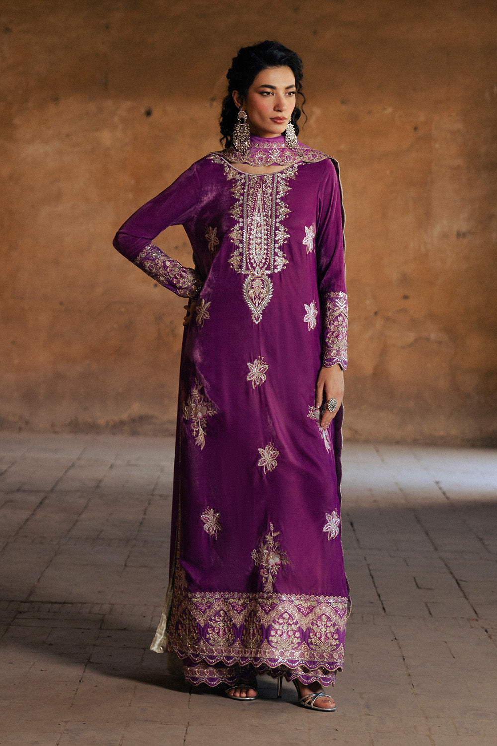 Maryum N Maria | Gulshan e Makhmal | HAYDEE - MWS5892 - Formal Dress - available at Maria Faisal in UK and USA.