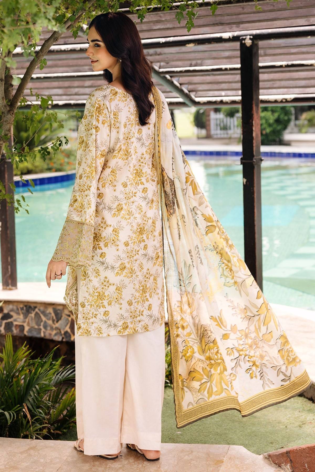 Motifz | Umang Lawn | 4898-SOFIA by Maria Faisal - Registered Vendor of : Motifz - type : Ladies Clothes - 100% original wedding dresses