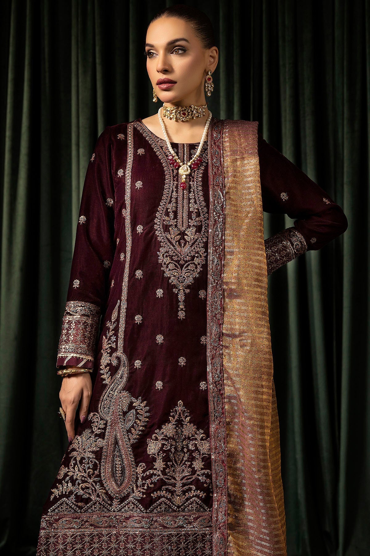 Motifz | Velvet Formals | 5096-DAISHA - Ladies Clothes - Maria Faisal