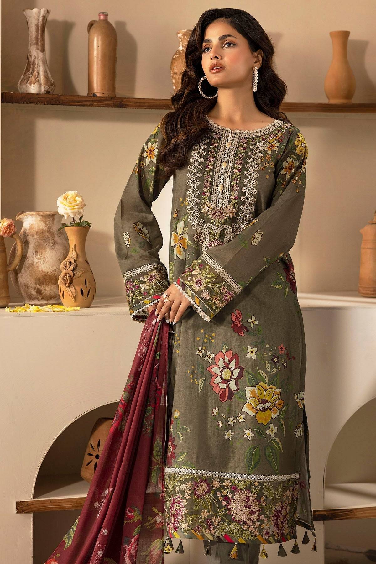 Motifz | Umang Lawn | 5470-NANCY by Maria Faisal - Registered Vendor of : Motifz - type : Ladies Clothes - 100% original wedding dresses