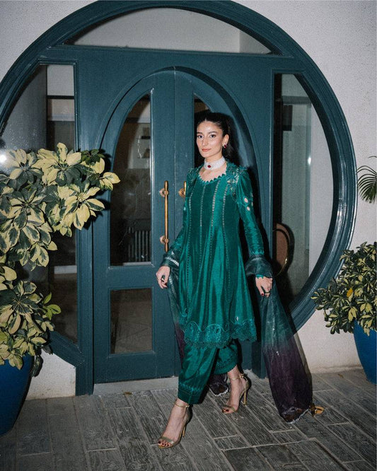 Mysie by Tahira | Eid Festive 25 | Maha by Maria Faisal - Registered Vendor of : Mysie by Tahira - type : Ladies Clothes - 100% original wedding dresses