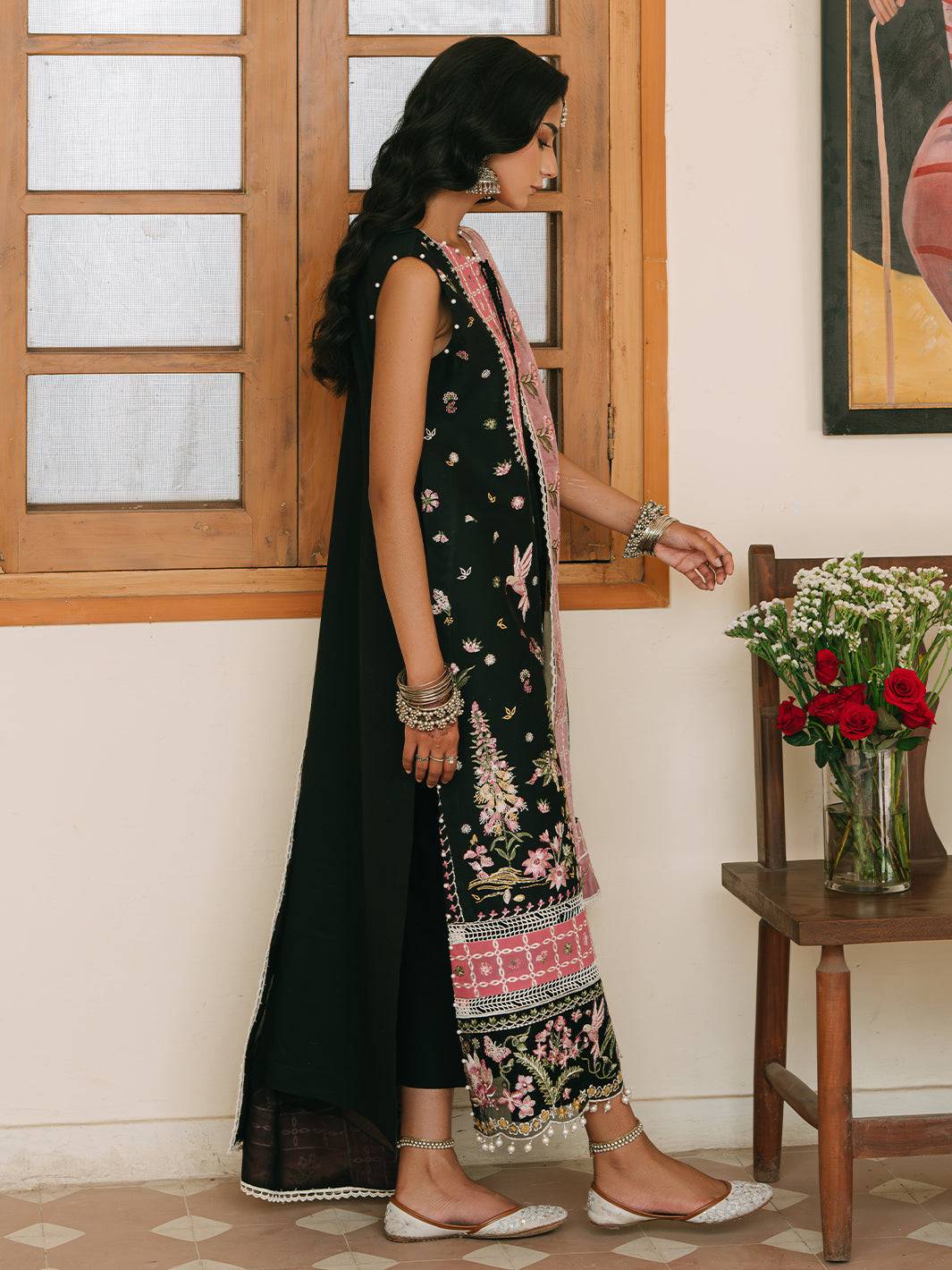 Mahnur | Shanaya Luxury Lawn 25 | Zarina by Maria Faisal - Registered Vendor of : Mahnur - type : Ladies Clothes - 100% original wedding dresses