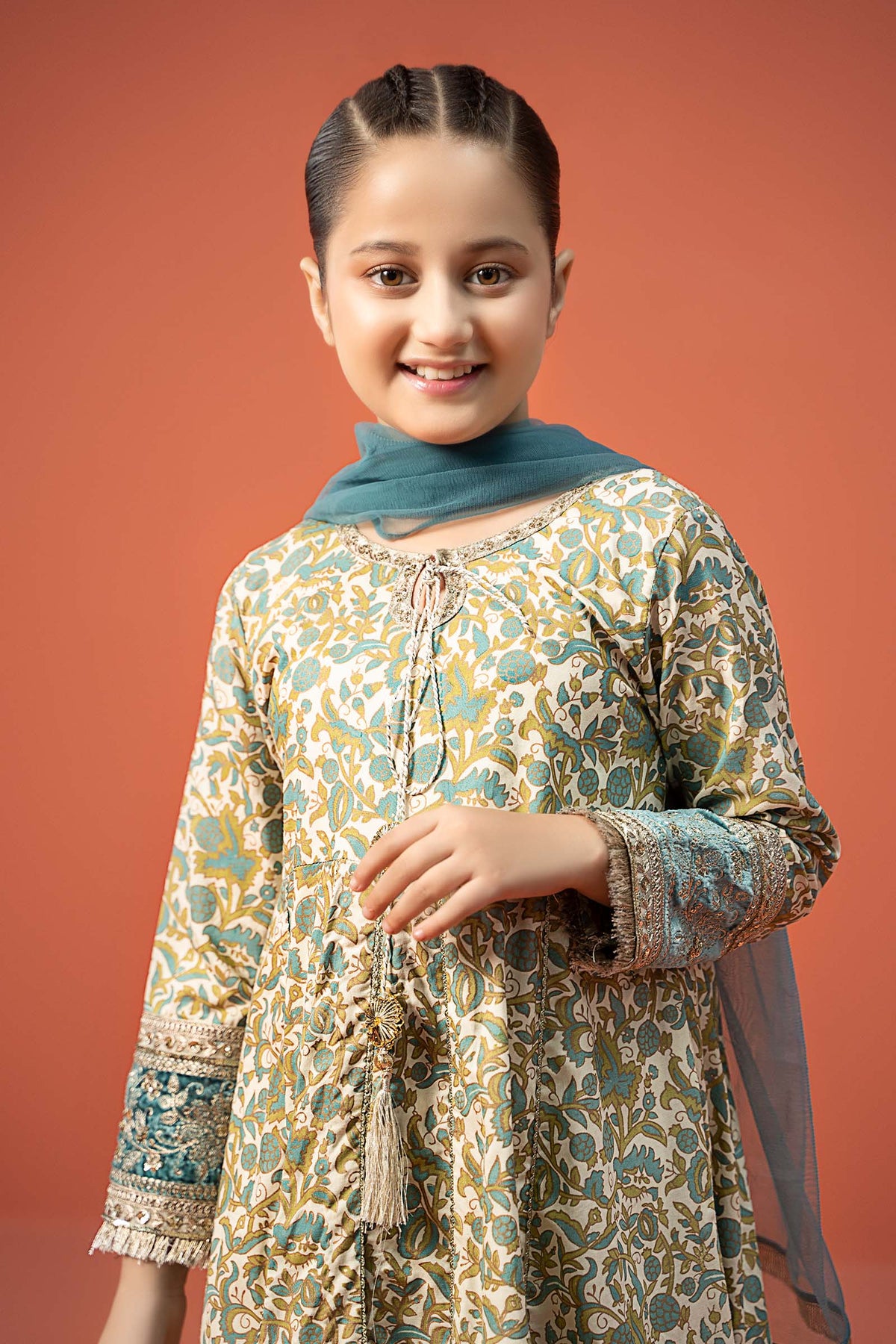 Maria B | 3 Piece Printed Linen Suit | MKD-W24-25 by Maria Faisal - Registered Vendor of : Maria B - type : KidsClothes - 100% original wedding dresses