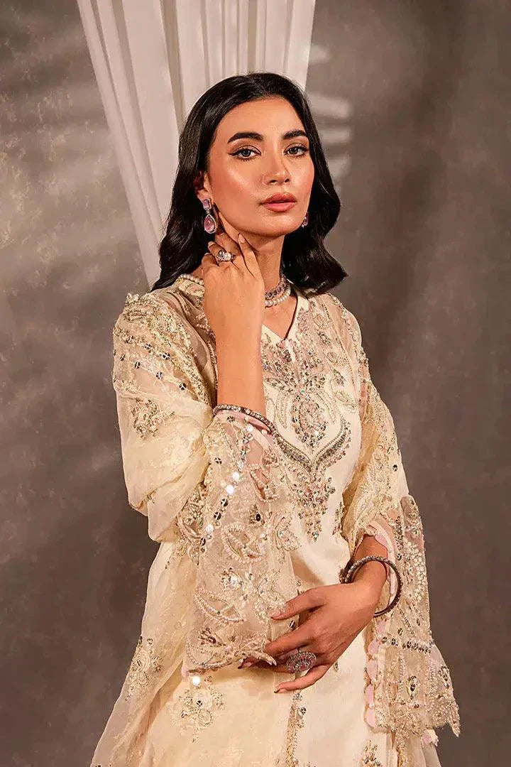 Maria Osama Khan | Dastaan Festive Formals 23 | Hoor
