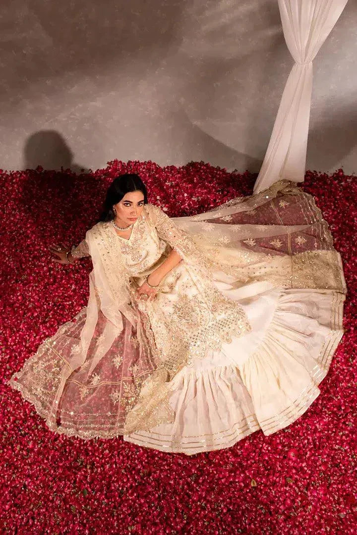 Maria Osama Khan | Dastaan Festive Formals 23 | Hoor