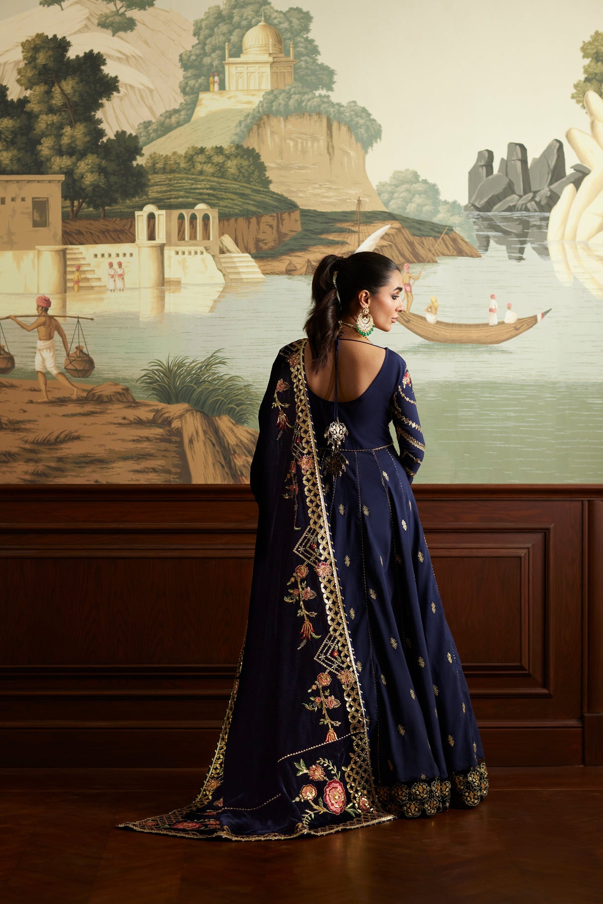 Mina Hassan | Velvet Luxe |  Raniya - Ladies Clothes - Maria Faisal