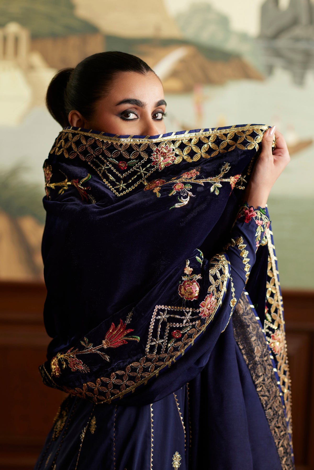 Mina Hassan | Velvet Luxe |  Raniya - Ladies Clothes - Maria Faisal