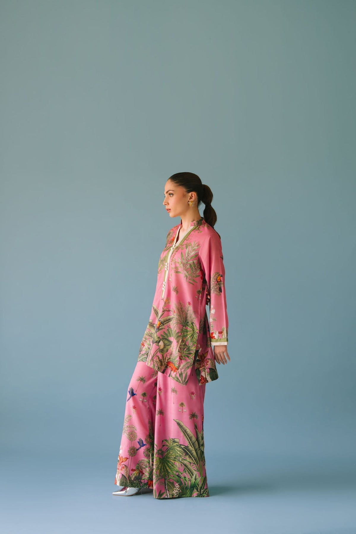 Sammy K | Lawn Pret 25 |Enchanting garden - Ladies Clothes - Maria Faisal