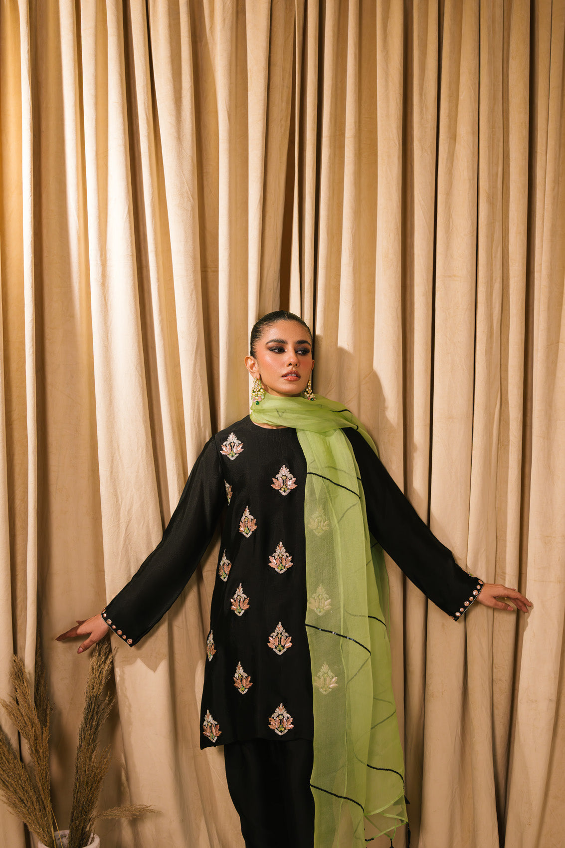 Sammy K | Heer Luxe | Samaa - Ladies Clothes - Maria Faisal
