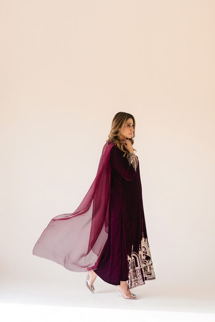 Sammy K | Velvet Festive Edit | Burgundy velvet monument outfit - Ladies Clothes - Maria Faisal