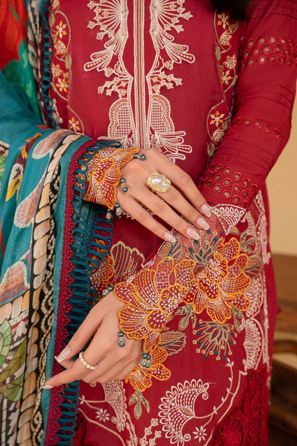 Saira Rizwan | Luxury Lawn 25 | MANON-SRL25-02 by Maria Faisal - Registered Vendor of : Saira Rizwan - type : Ladies Clothes - 100% original wedding dresses