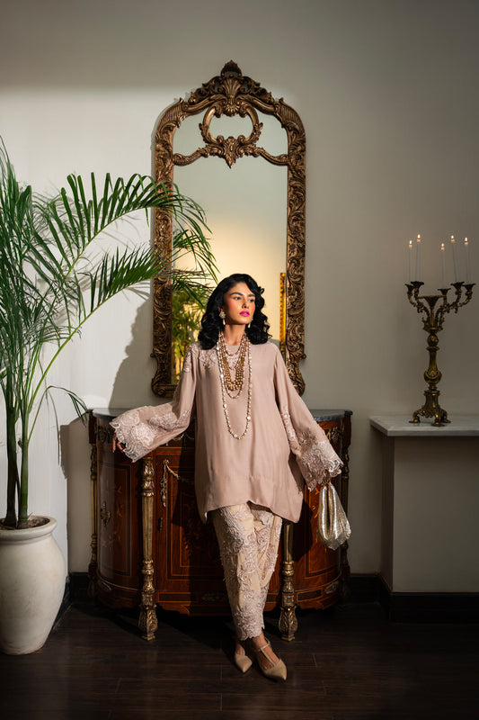 Nilofer Shahid | Aatish the Fire Within | Jahanzadi (2pc) Aatish The Fire within by Maria Faisal - Registered Vendor of : Nilofer Shahid - type : Ladies Clothes - 100% original wedding dresses