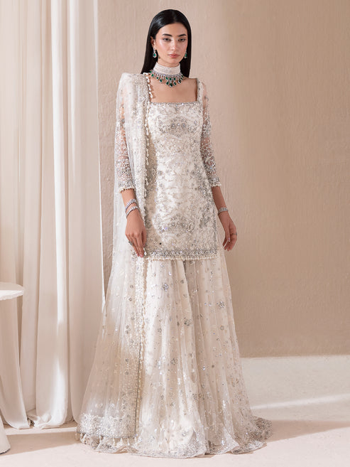 Epoque | Reve Luxury Formals | Noore - Formal Dress - available at Maria Faisal in UK and USA.