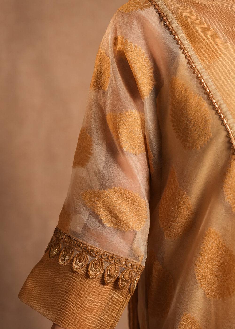 Laj | Festive Eid 25 | PRT-008 by Maria Faisal - Registered Vendor of : Laj - type : Ladies Clothes - 100% original wedding dresses