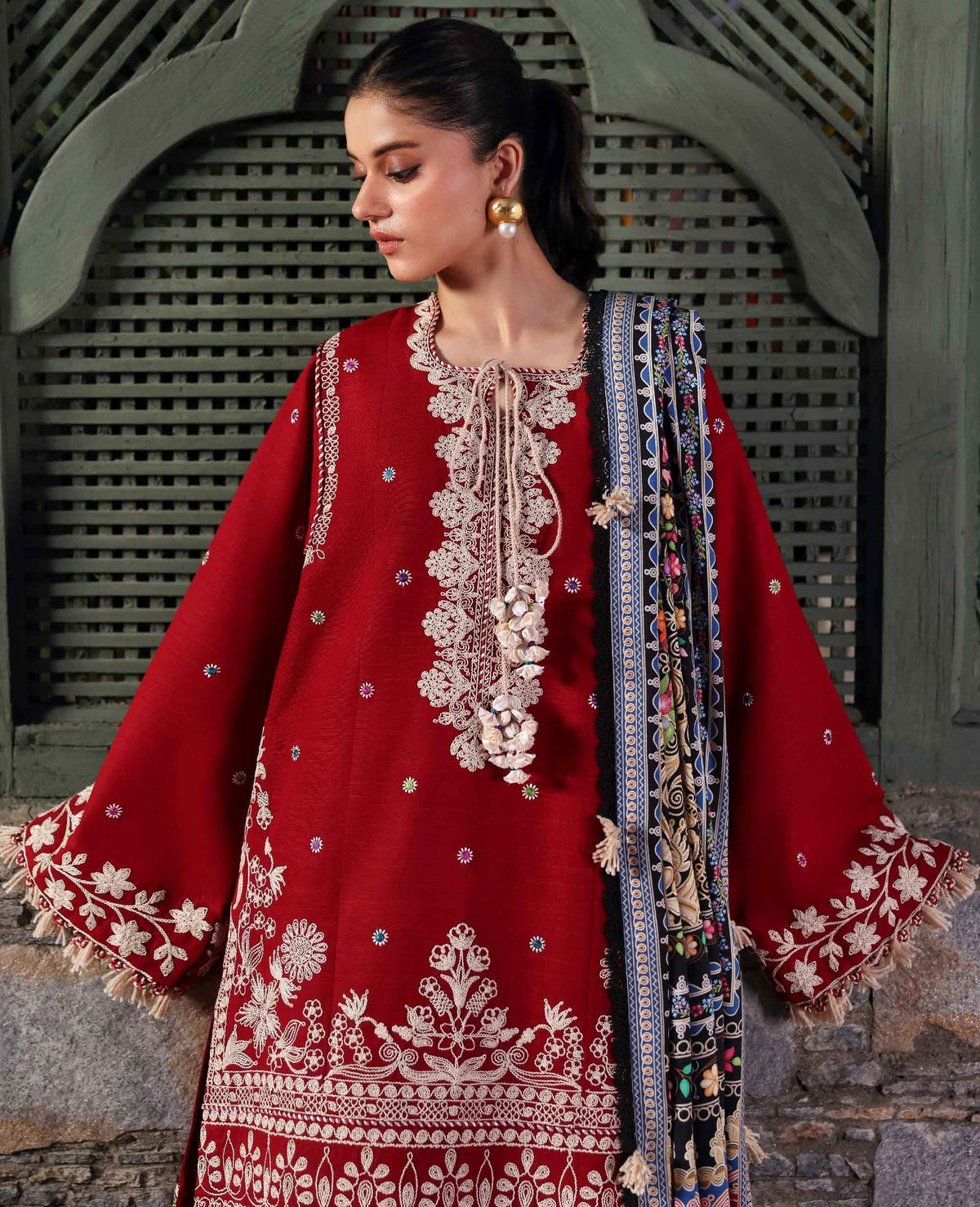 Orlena – authentic Pakistani dress from the Amaris Luxury Shawl 25 collection for women in the UK