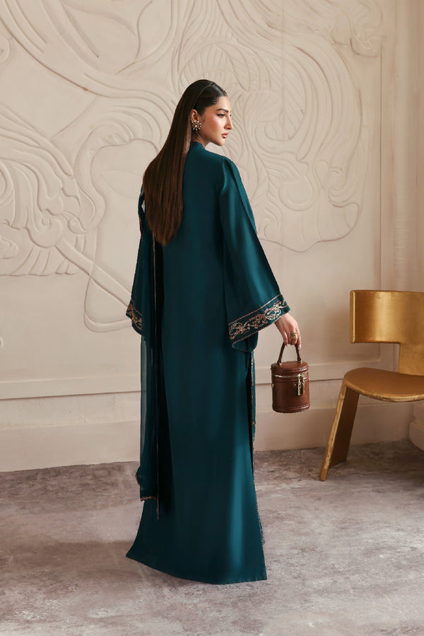 Vanya | Revuse Wedding Formals | RV-03 - Ladies Clothes - Maria Faisal