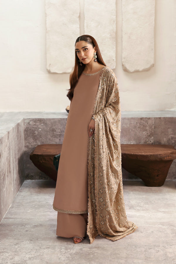 Vanya | Revuse Wedding Formals | RV-07 - Ladies Clothes - Maria Faisal