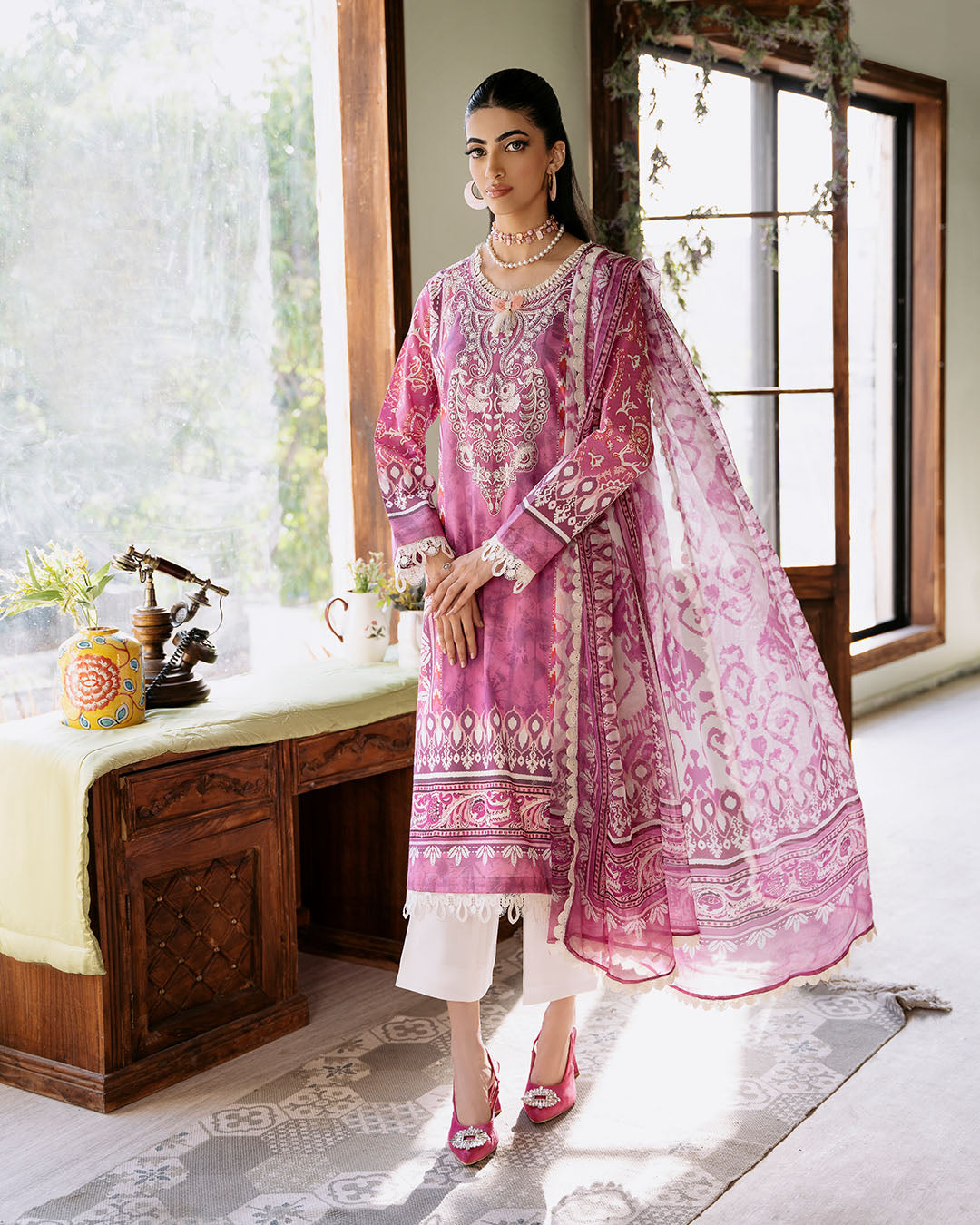 Roheenaz | Flora Printed Lawn | Amaranth - Ladies Clothes 