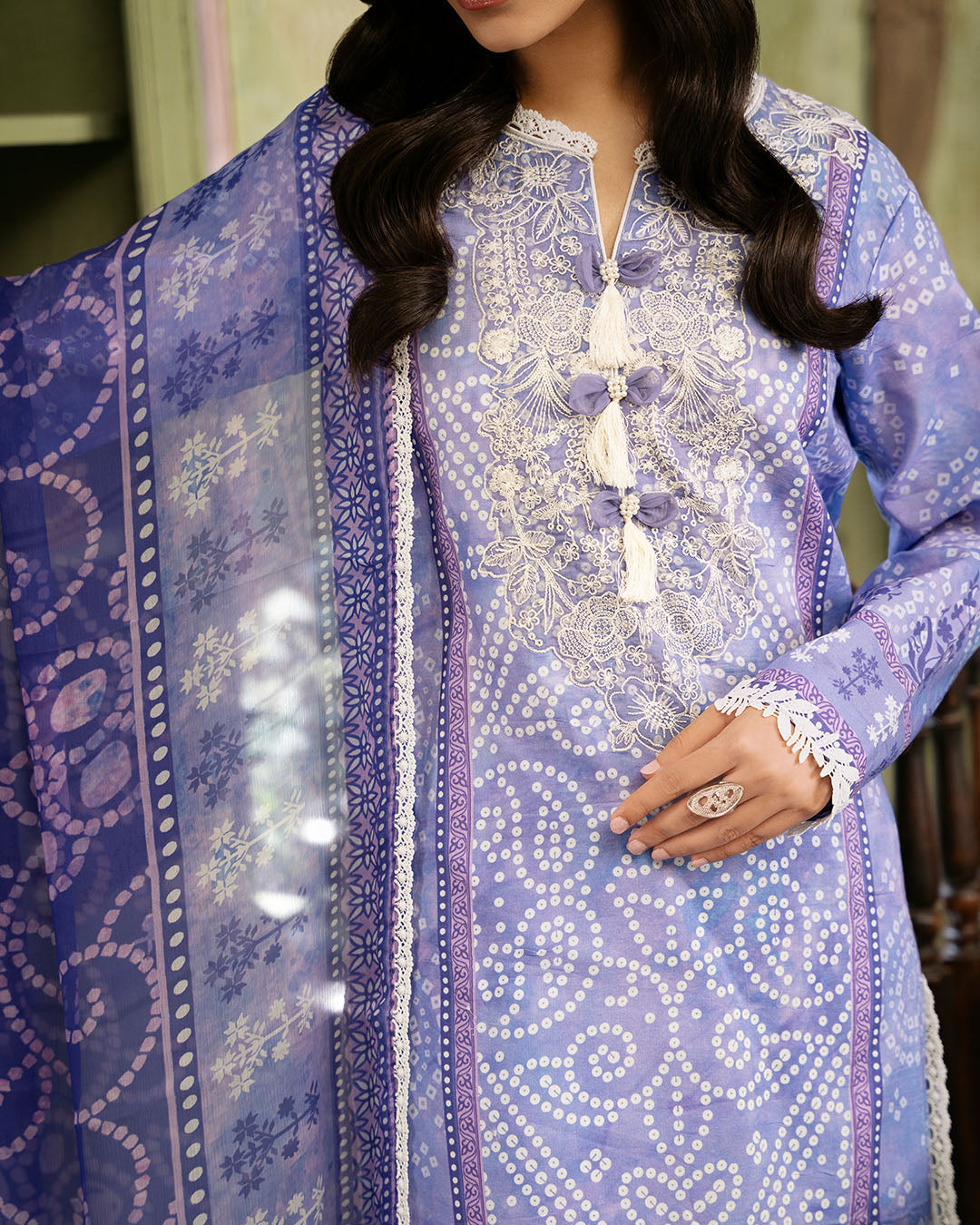 Roheenaz | Flora Printed Lawn | Celestia - Ladies Clothes 