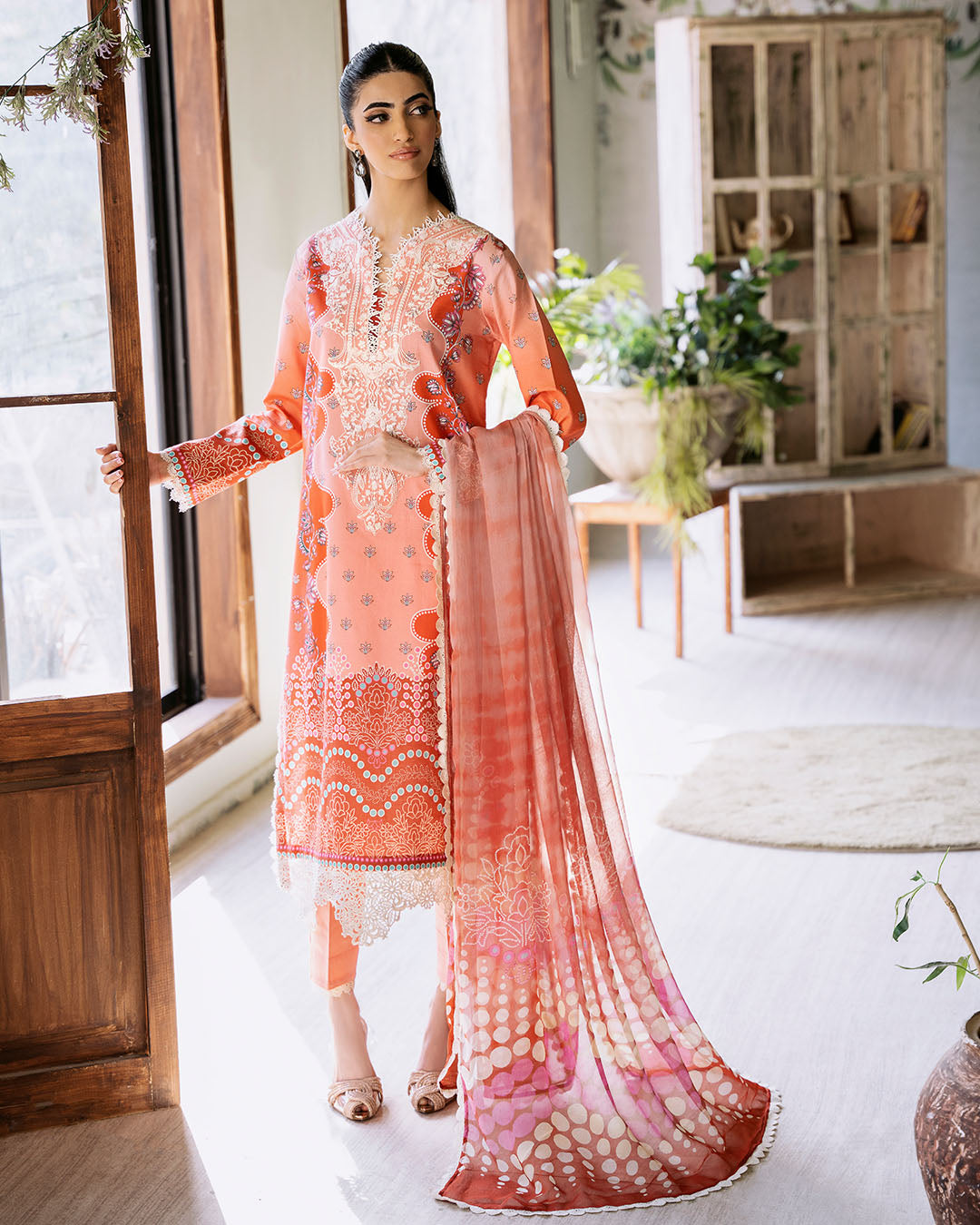 Roheenaz | Flora Printed Lawn | Serenade - Luxury 