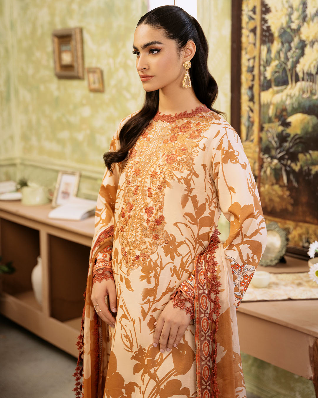 Roheenaz | Flora Printed Lawn | Harmonia - Ladies Clothes 