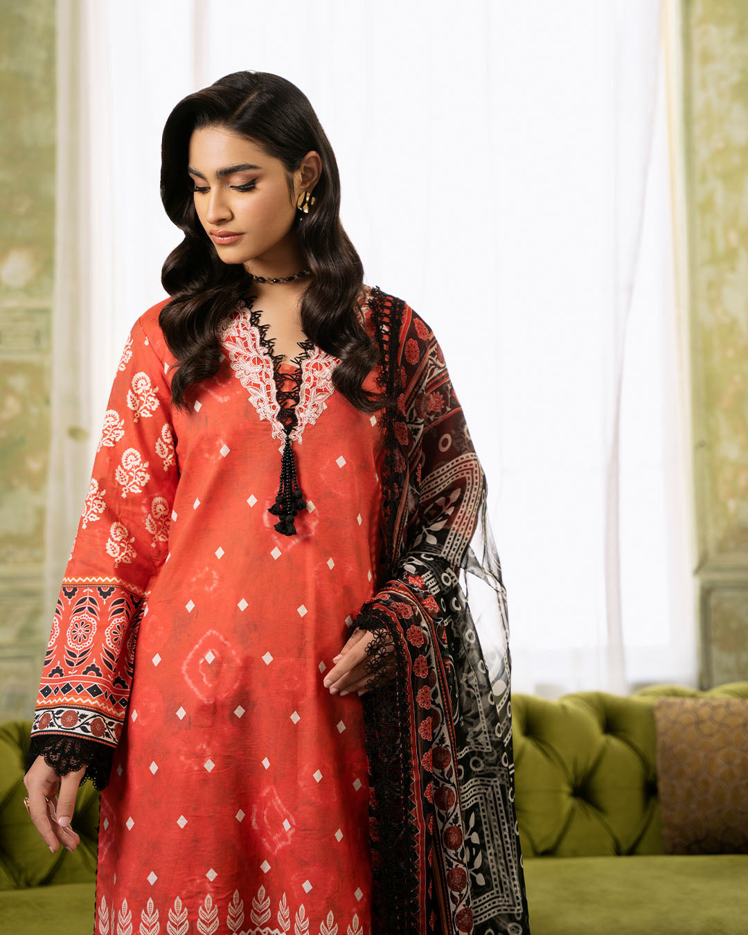 Roheenaz | Flora Printed Lawn | Solstice - Ladies Clothes 
