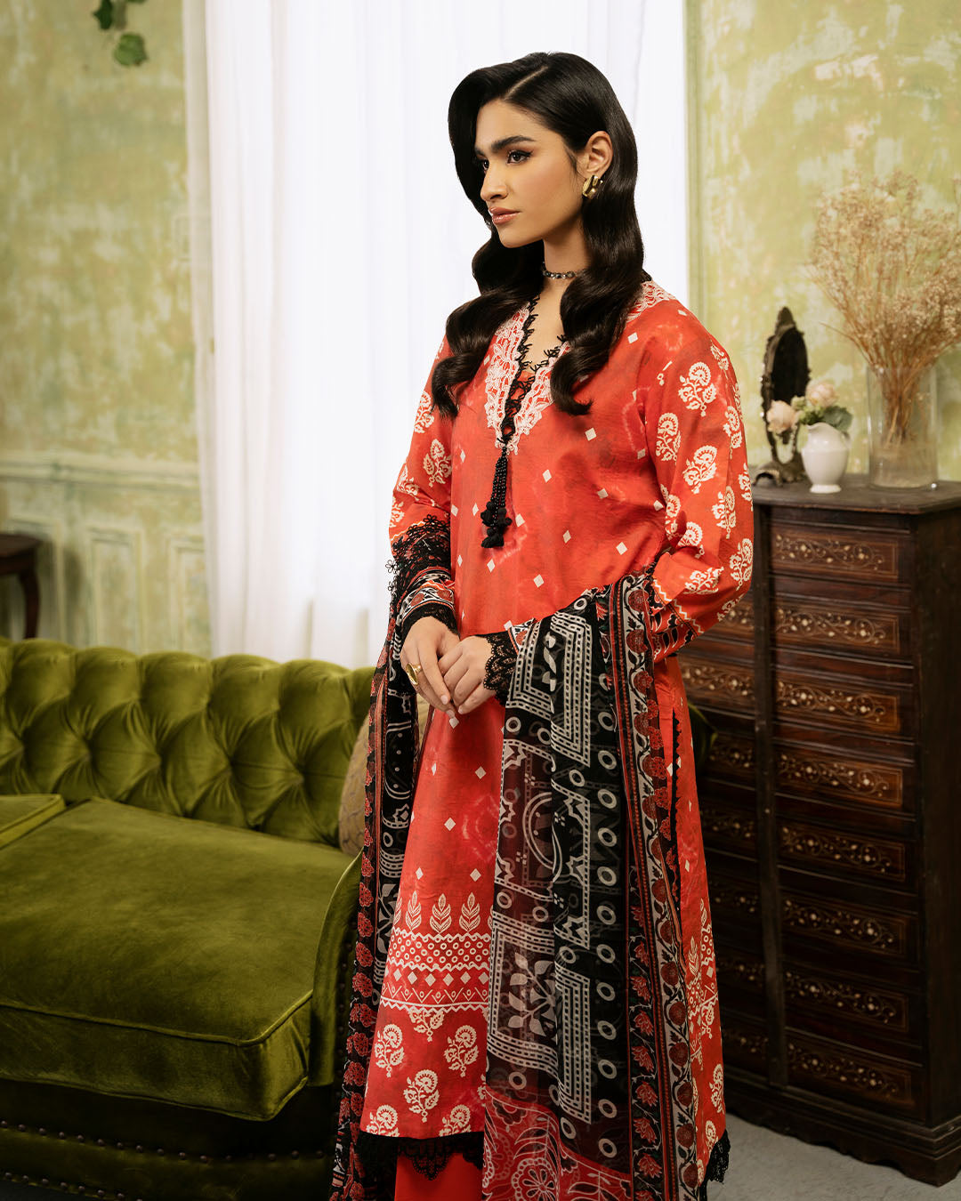 Roheenaz | Flora Printed Lawn | Solstice - Ladies Clothes 