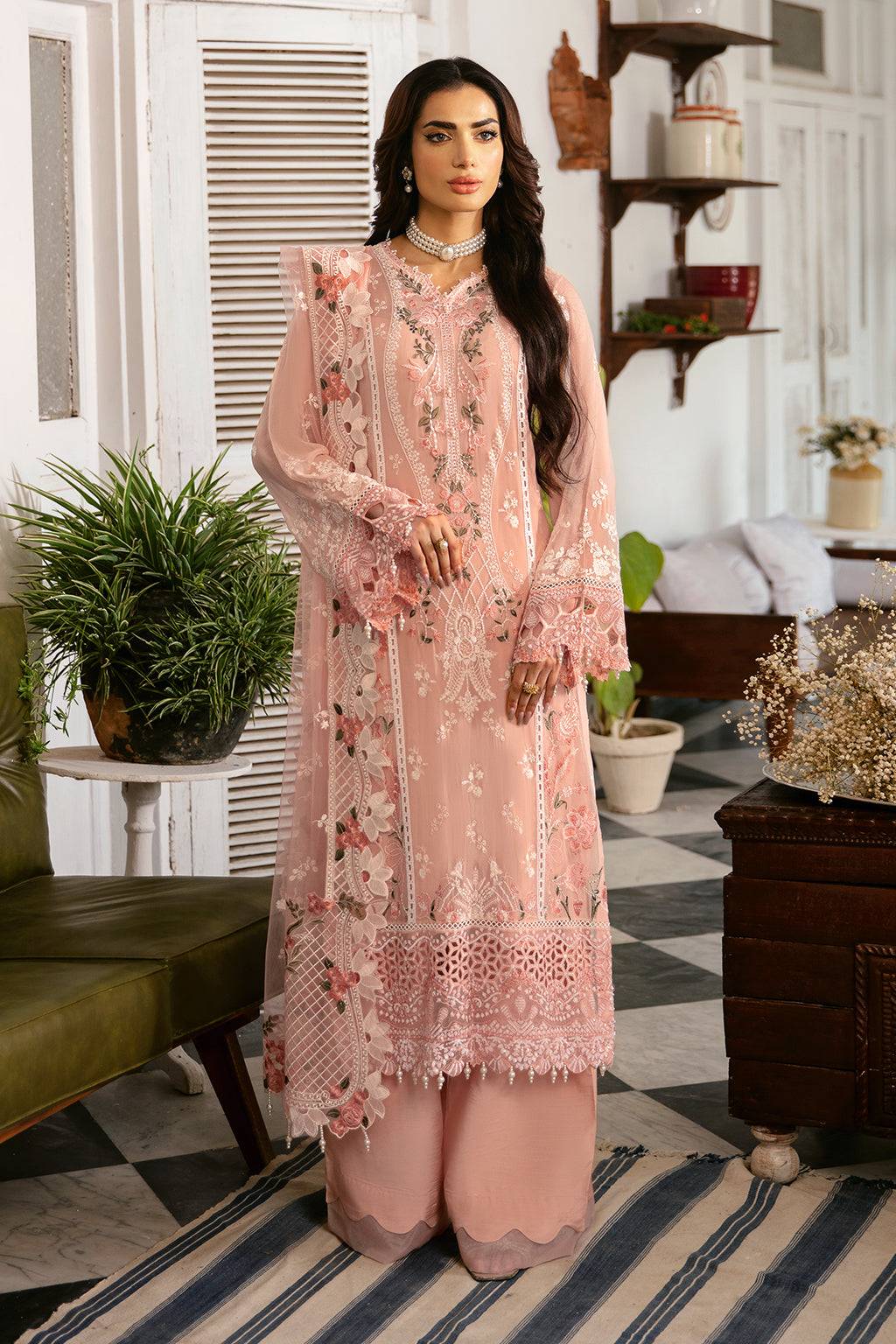 Ramsha | Dastak Luxury Chiffon Collection | Q-101 by Maria Faisal - Registered Vendor of : Ramsha - type : Ladies Clothes - 100% original wedding dresses