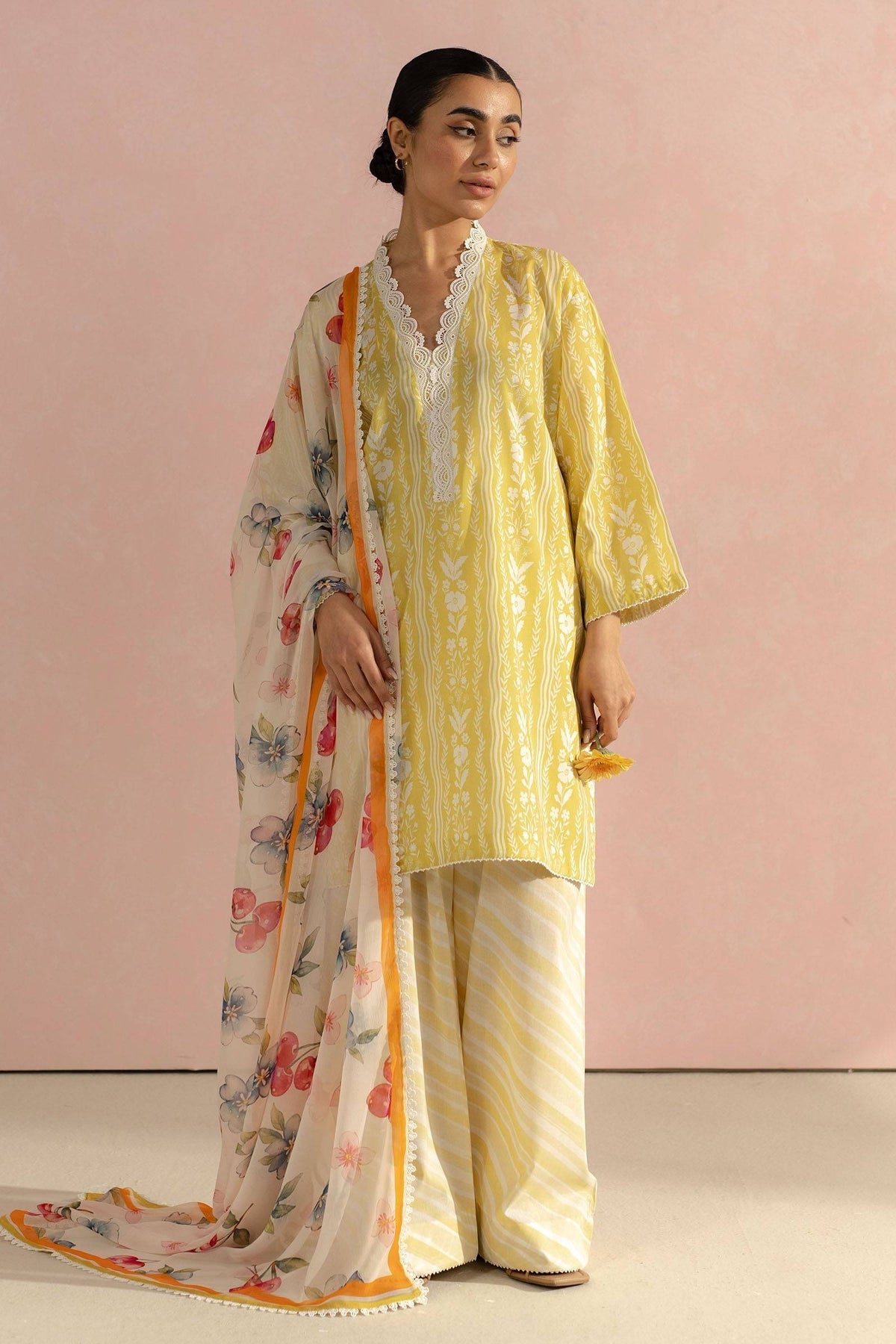 Zara Shahjahan | Coco Prints 25 | Ruby-9A by Maria Faisal - Registered Vendor of : Zara Shahjahan - type : Ladies Clothes - 100% original wedding dresses