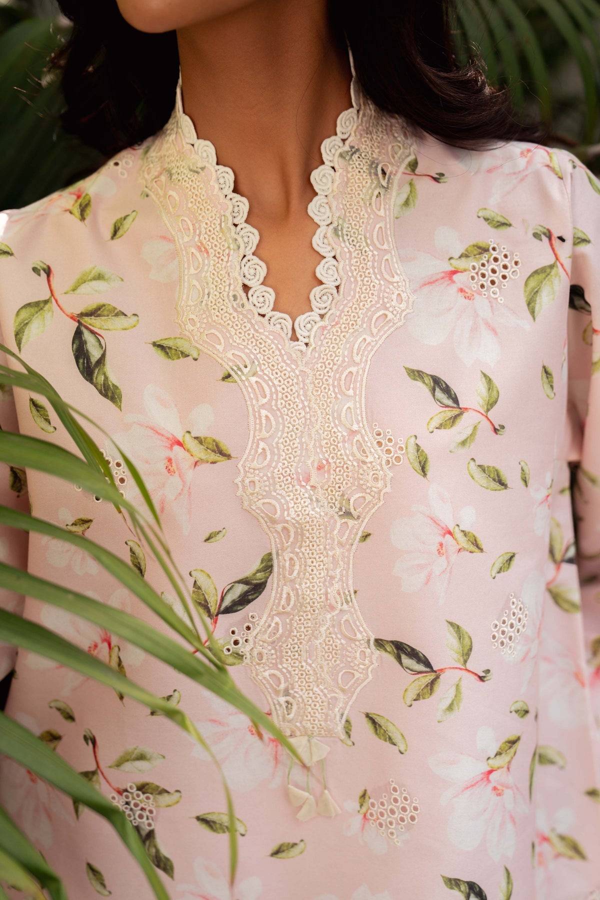 Sable Vogue | Lila Lawn 25 | SAL-10-25 by Maria Faisal - Registered Vendor of : Sable Vogue - type : Ladies Clothes - 100% original wedding dresses