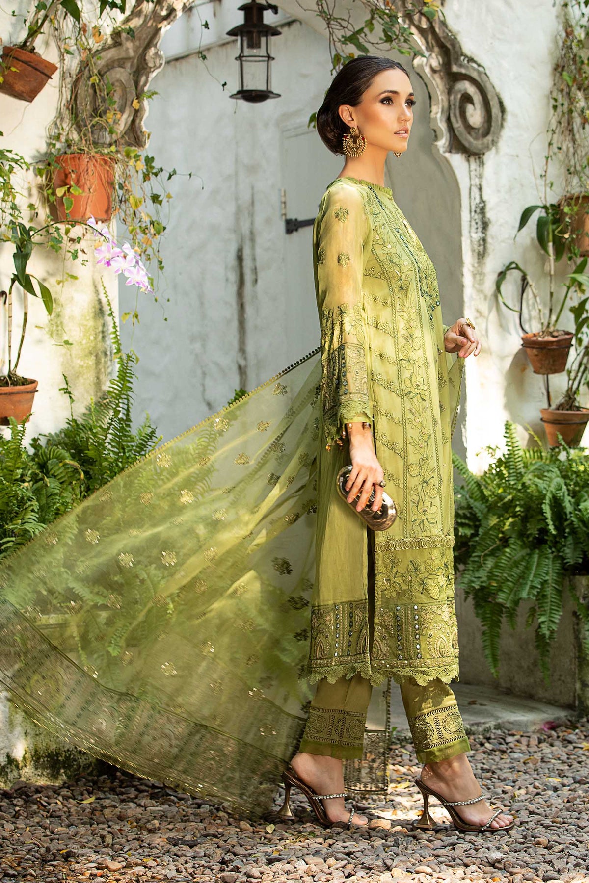 Maria B | Formal Wears | SF-EA23-07R1 by Maria Faisal - Registered Vendor of : Maria B - type : Ladies Clothes - 100% original wedding dresses