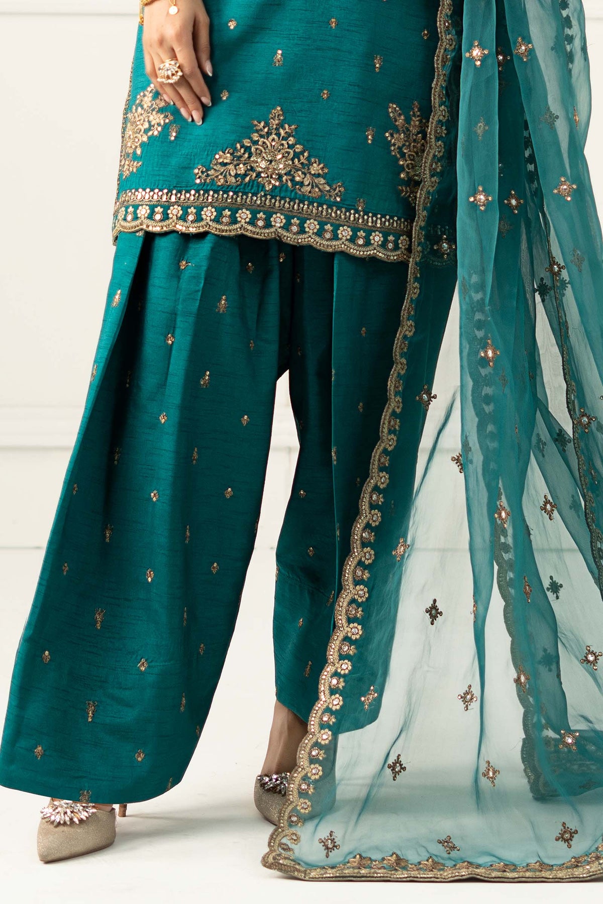 Maria B | Formal Wears | SF-EF25-63 by Maria Faisal - Registered Vendor of : Maria B - type : Ladies Clothes - 100% original wedding dresses