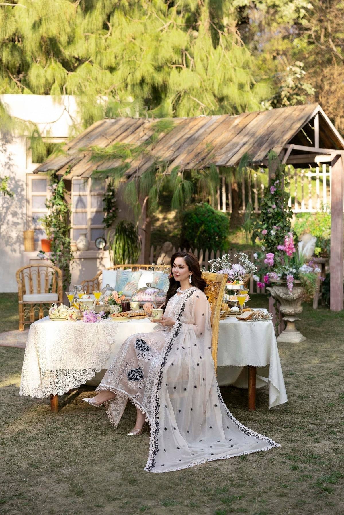Sable Vogue | Luxury Formal 25 | SL-01-25-V1 by Maria Faisal - Registered Vendor of : Sable Vogue - type : Ladies Clothes - 100% original wedding dresses