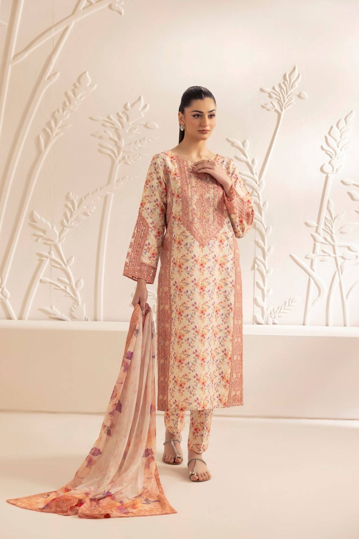 Mohagni | Tulip 25 | SPL-09 by Maria Faisal - Registered Vendor of : Mohagni - type : Ladies Clothes - 100% original wedding dresses