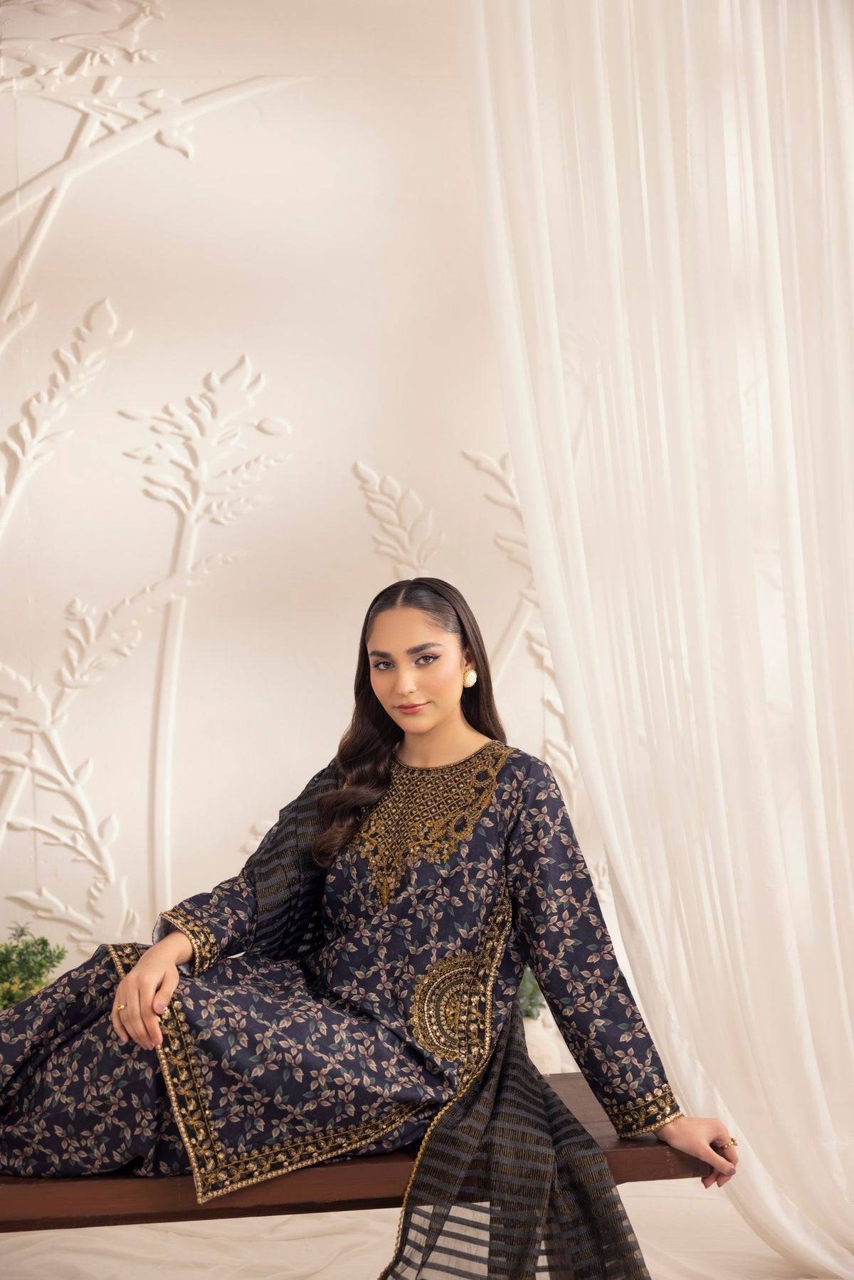 Mohagni | Tulip 25 | SPL-11 by Maria Faisal - Registered Vendor of : Mohagni - type : Ladies Clothes - 100% original wedding dresses
