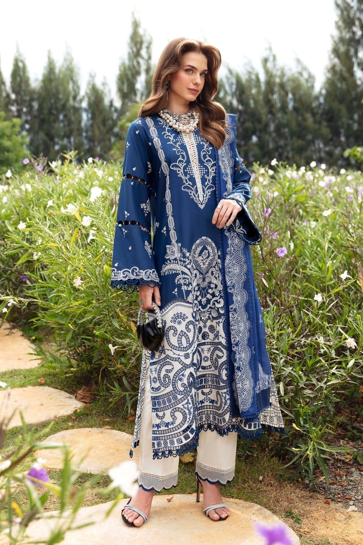 Sable Vogue | Luxury Lawn 24 | Afina - Ladies Clothes - Maria Faisal