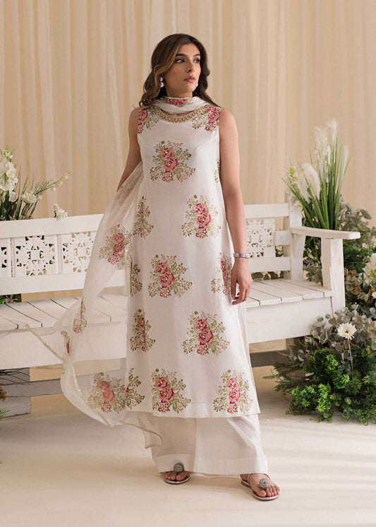 Sadaf Fawad Khan | Lyla Festive Pret | Tea Rose - Maria Faisal