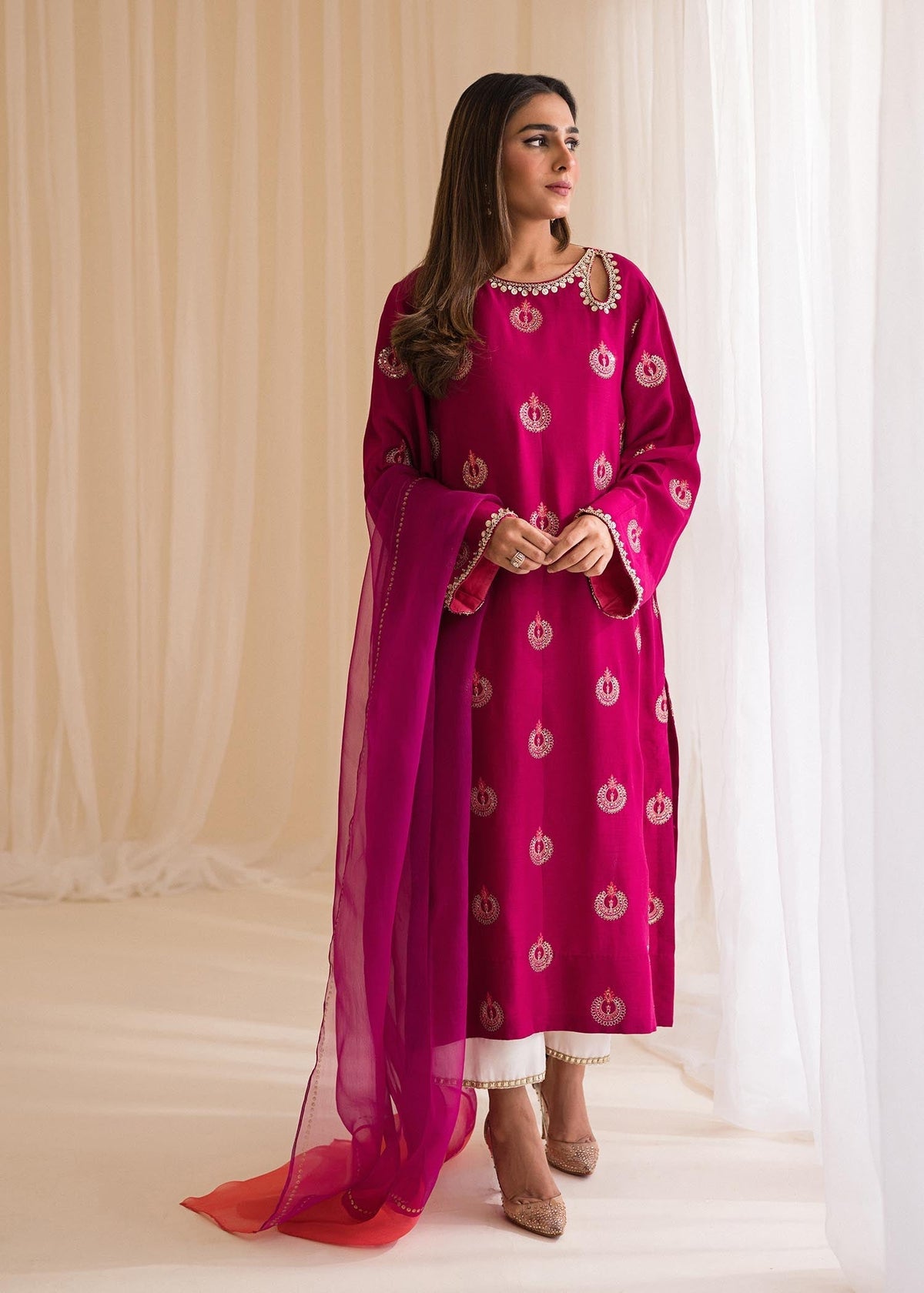 Sadaf Fawad Khan | Lyla Festive Pret | Punchy Pink - Maria Faisal