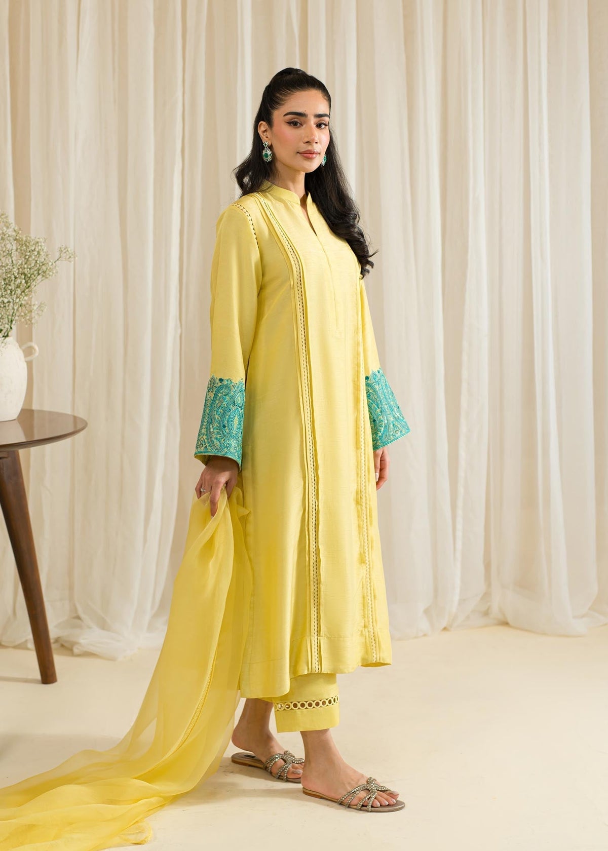 Sadaf Fawad Khan | Eid Pret 24 | Naz - Maria Faisal