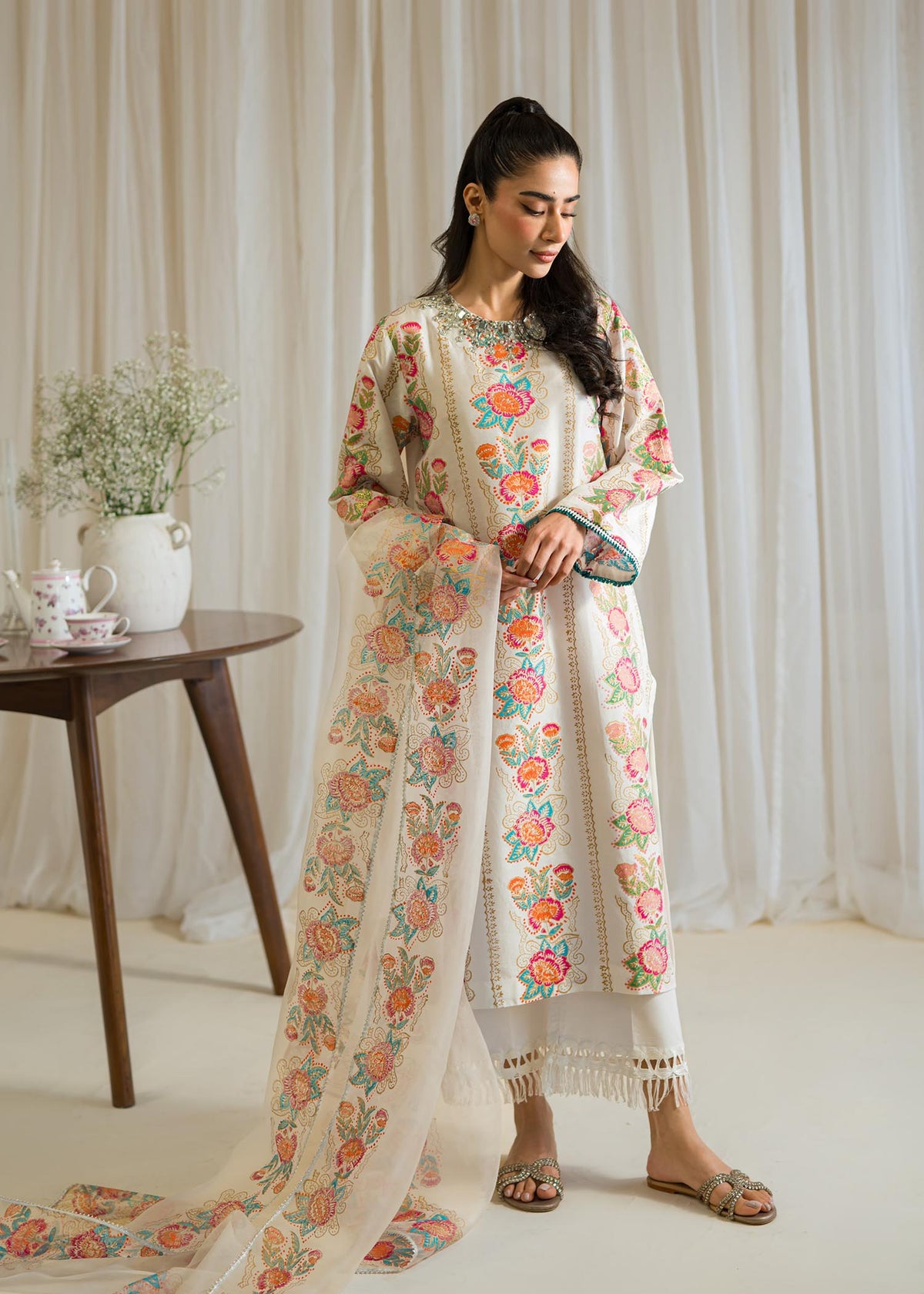 Sadaf Fawad Khan | Eid Pret 24 | Emel - Maria Faisal