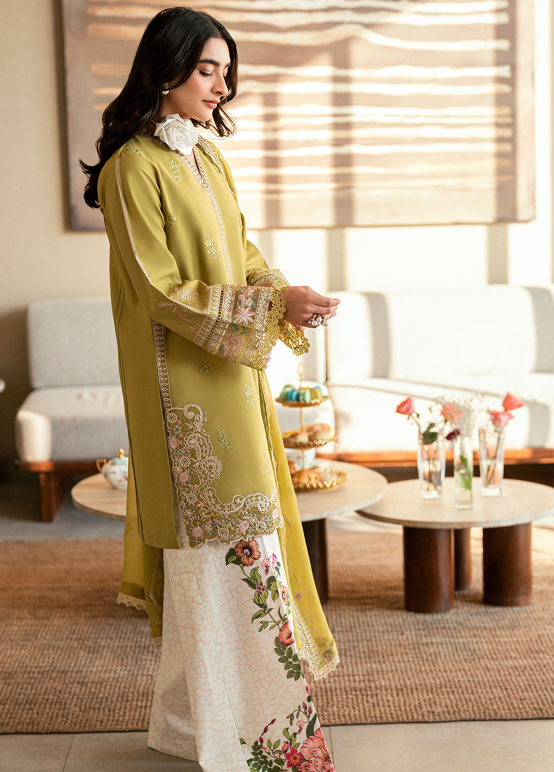 Sahane | Yaariyan Lawn Edit 25 | CT -20002 NIEVE - Yaariyan by Maria Faisal - Registered Vendor of : Sahane - type : Ladies Clothes - 100% original wedding dresses