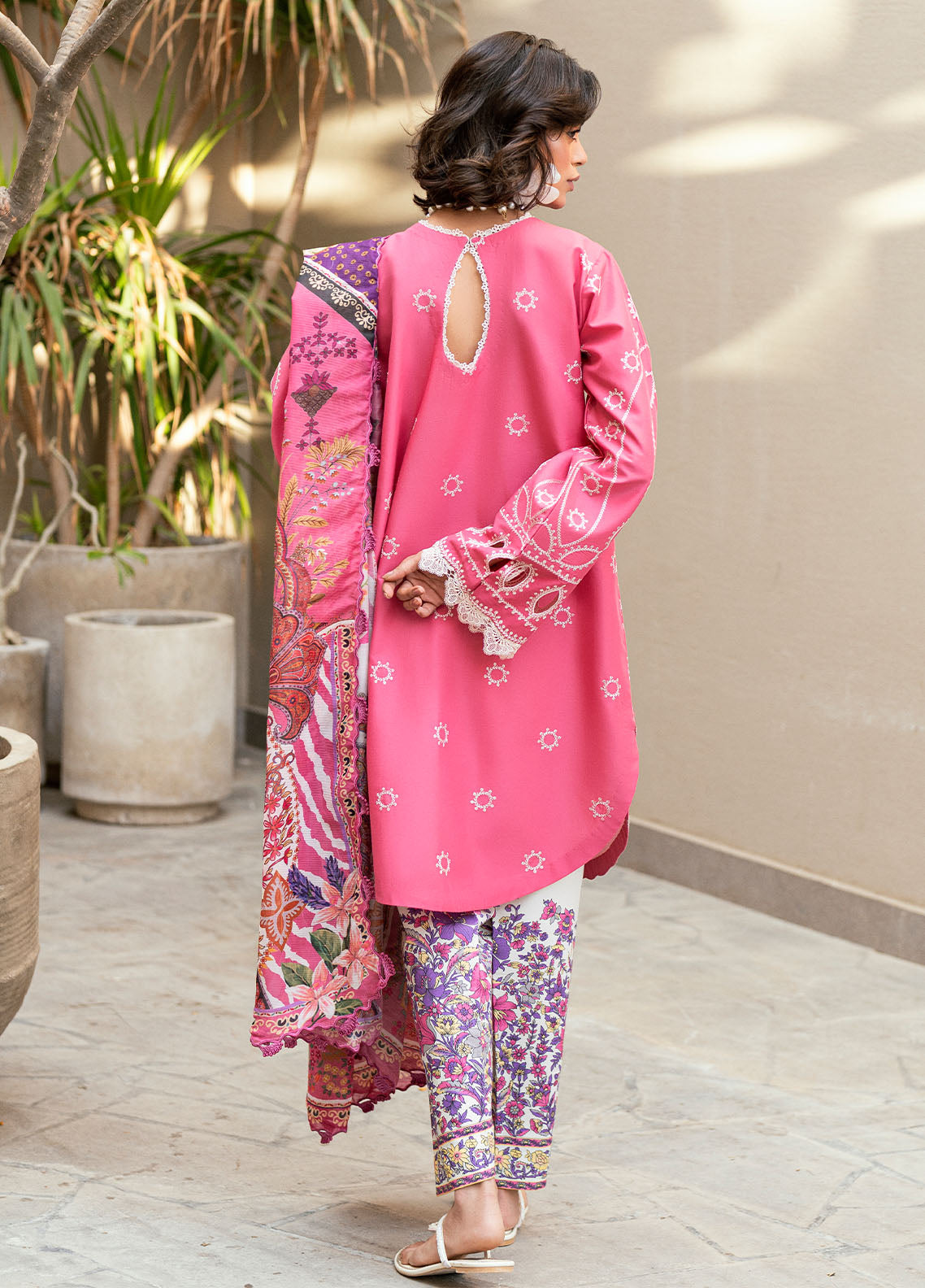 Sahane | Yaariyan Lawn Edit 25 | CT -20001 ZIRA - Yaariyan by Maria Faisal - Registered Vendor of : Sahane - type : Ladies Clothes - 100% original wedding dresses