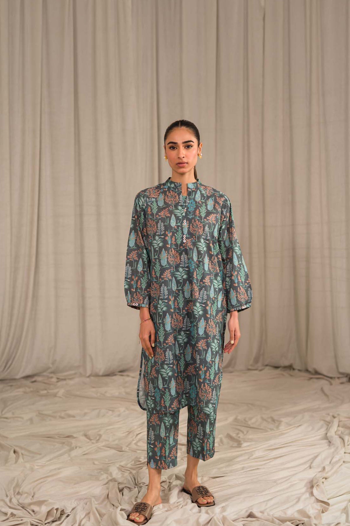 Sahar | Print Edit SS24 | P-17 - Maria Faisal