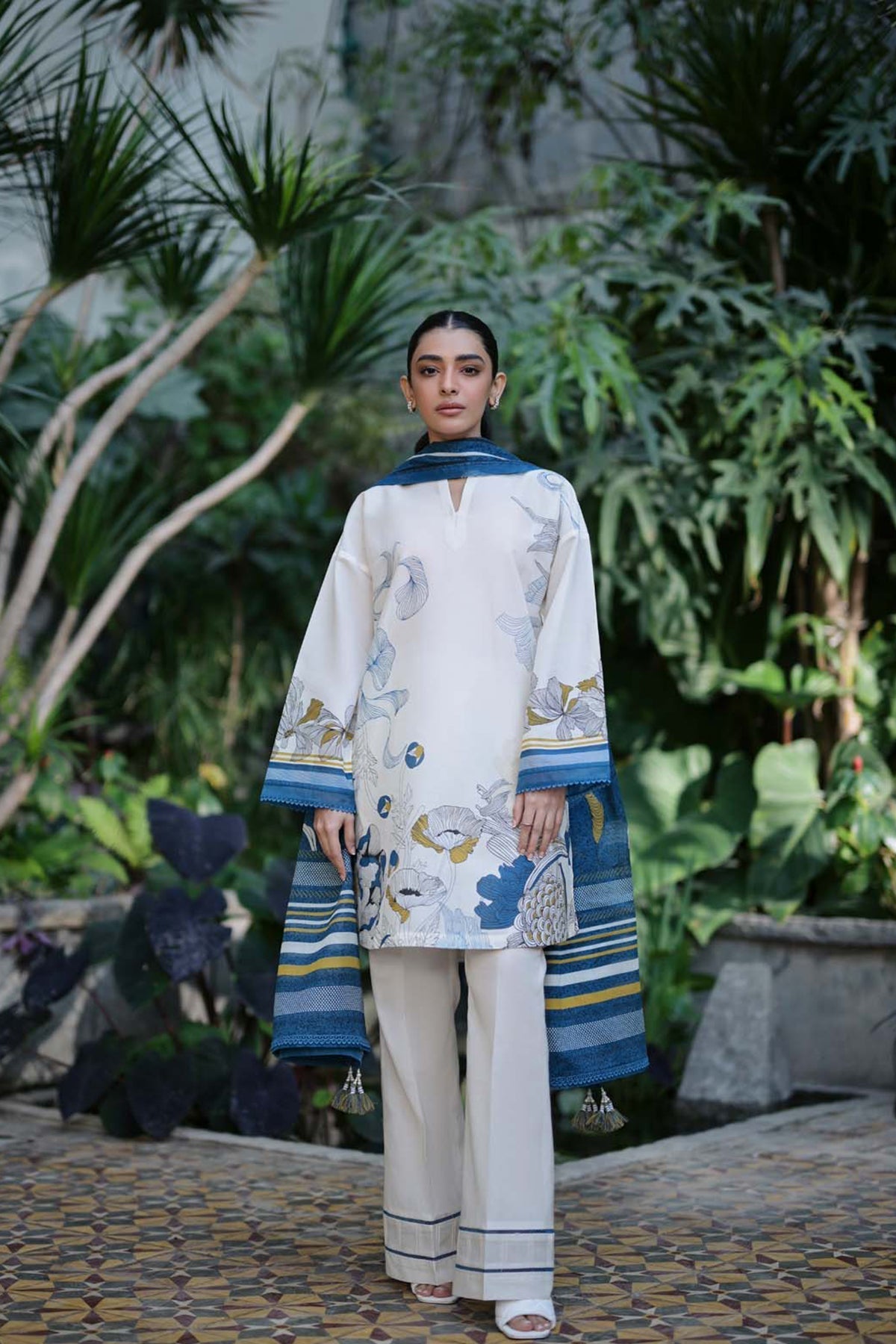 Sahar | Print Edit SS24 | P-14 - Maria Faisal
