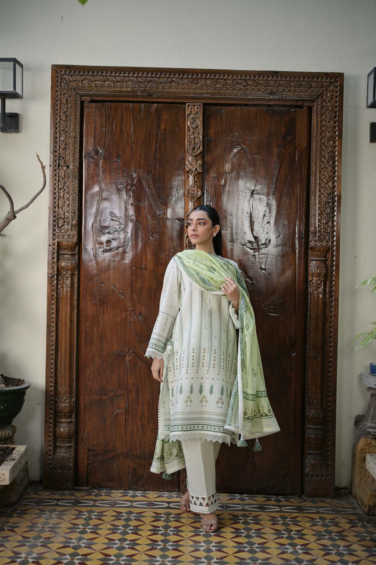 Sahar | Print Edit SS24 | P-16 - Maria Faisal