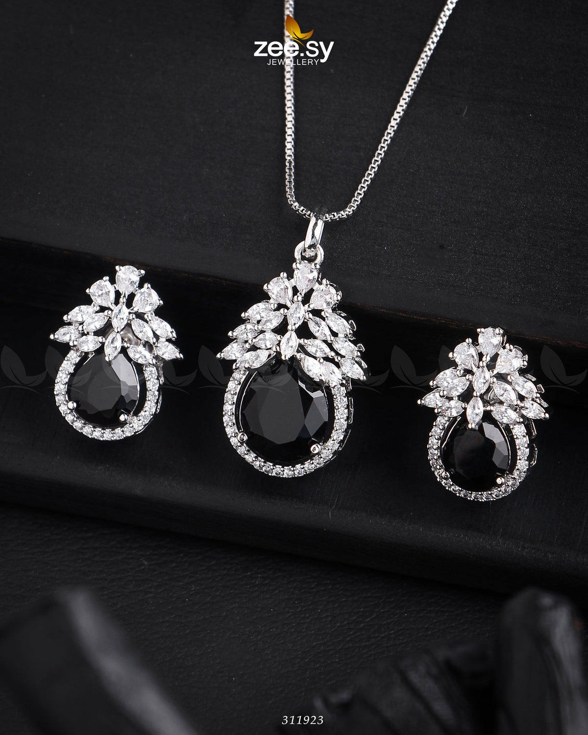 Zara's Pendant Set - Pendants 
