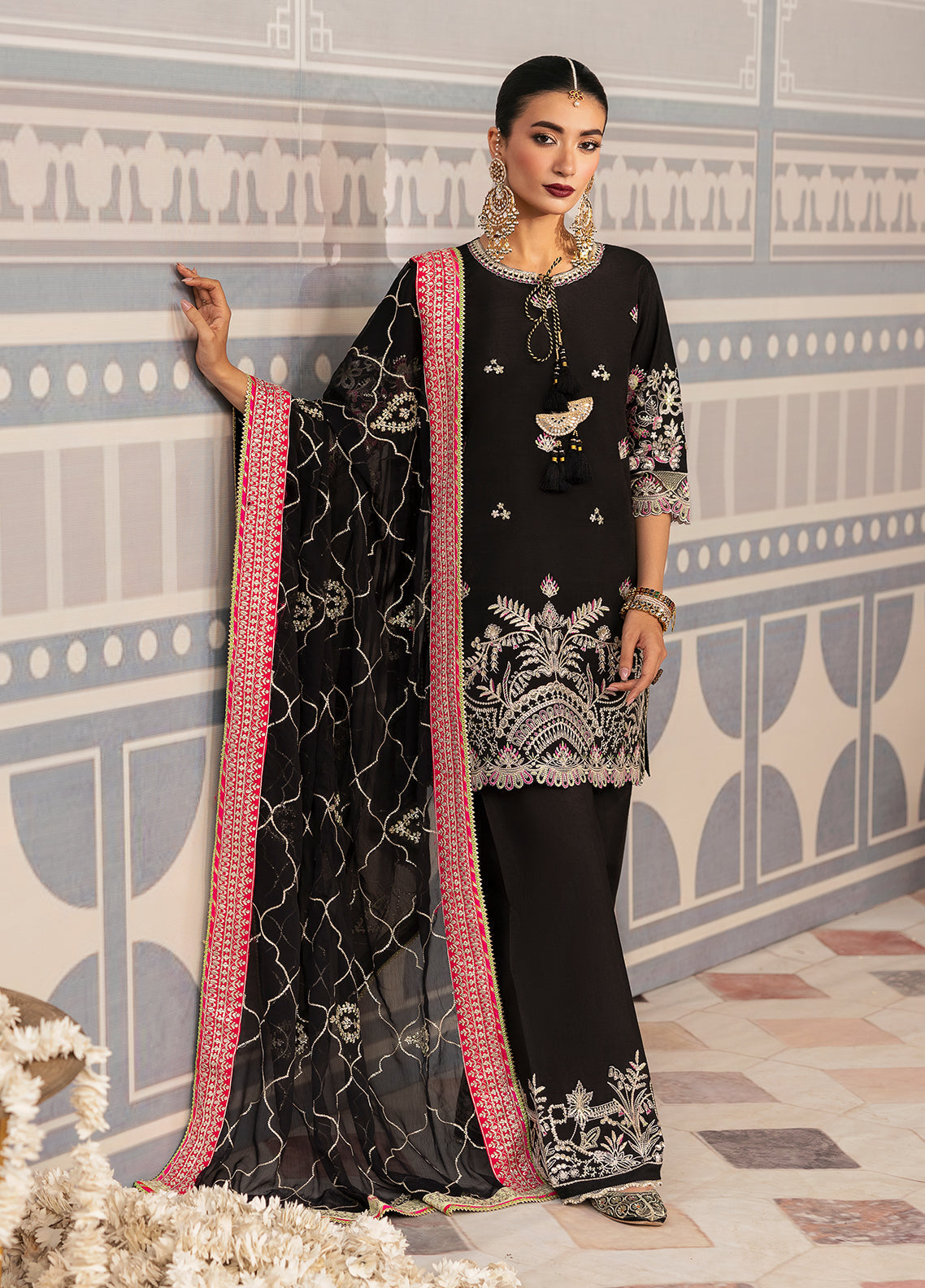 Sahane | There She Glows  | TSG-01 Noir - Ladies Clothes - Maria Faisal