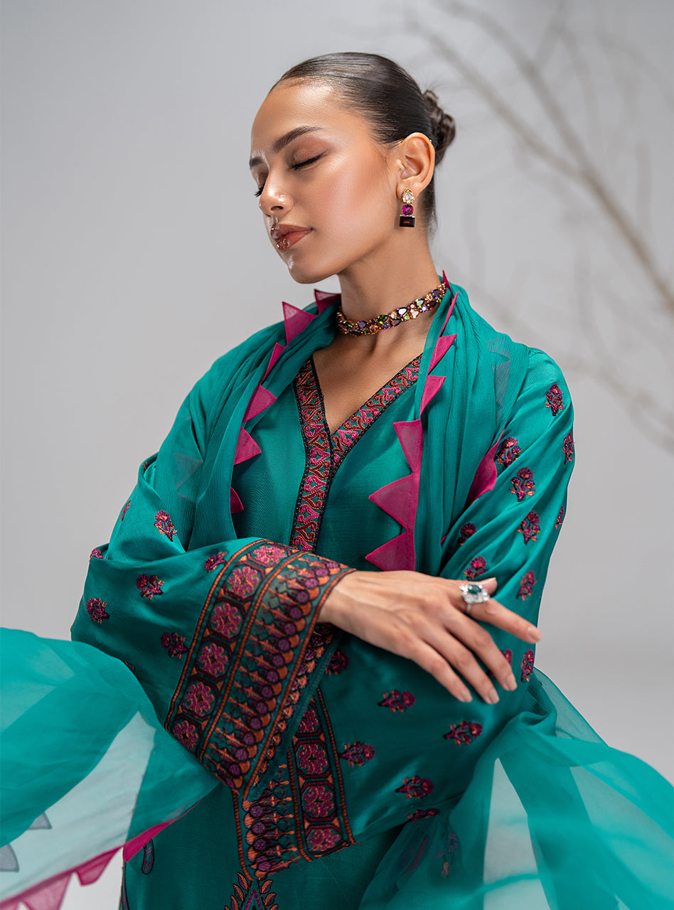 Zainab Chottani | Luxe Pret 25 | Zelina - Ladies Clothes - Maria Faisal